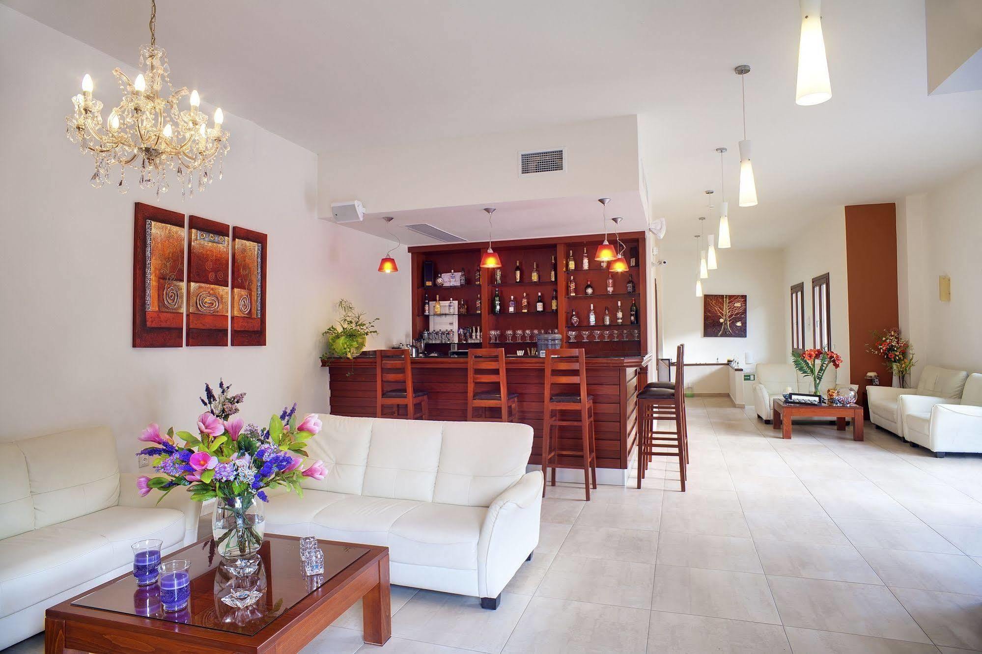 Syia Hotel Сугия Екстериор снимка